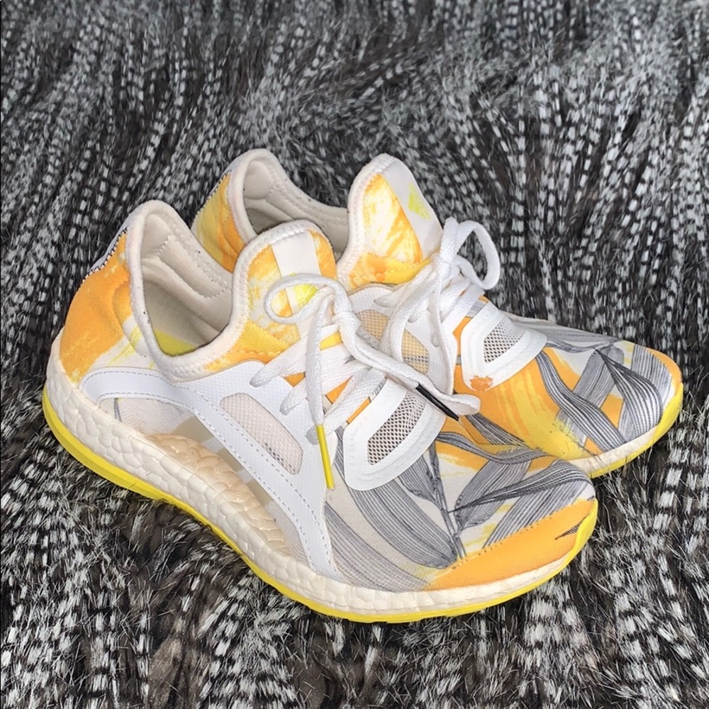 Adidas Ultraboost Sneakers